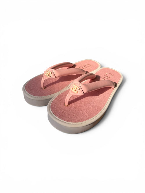 Chanel CC thong sandals