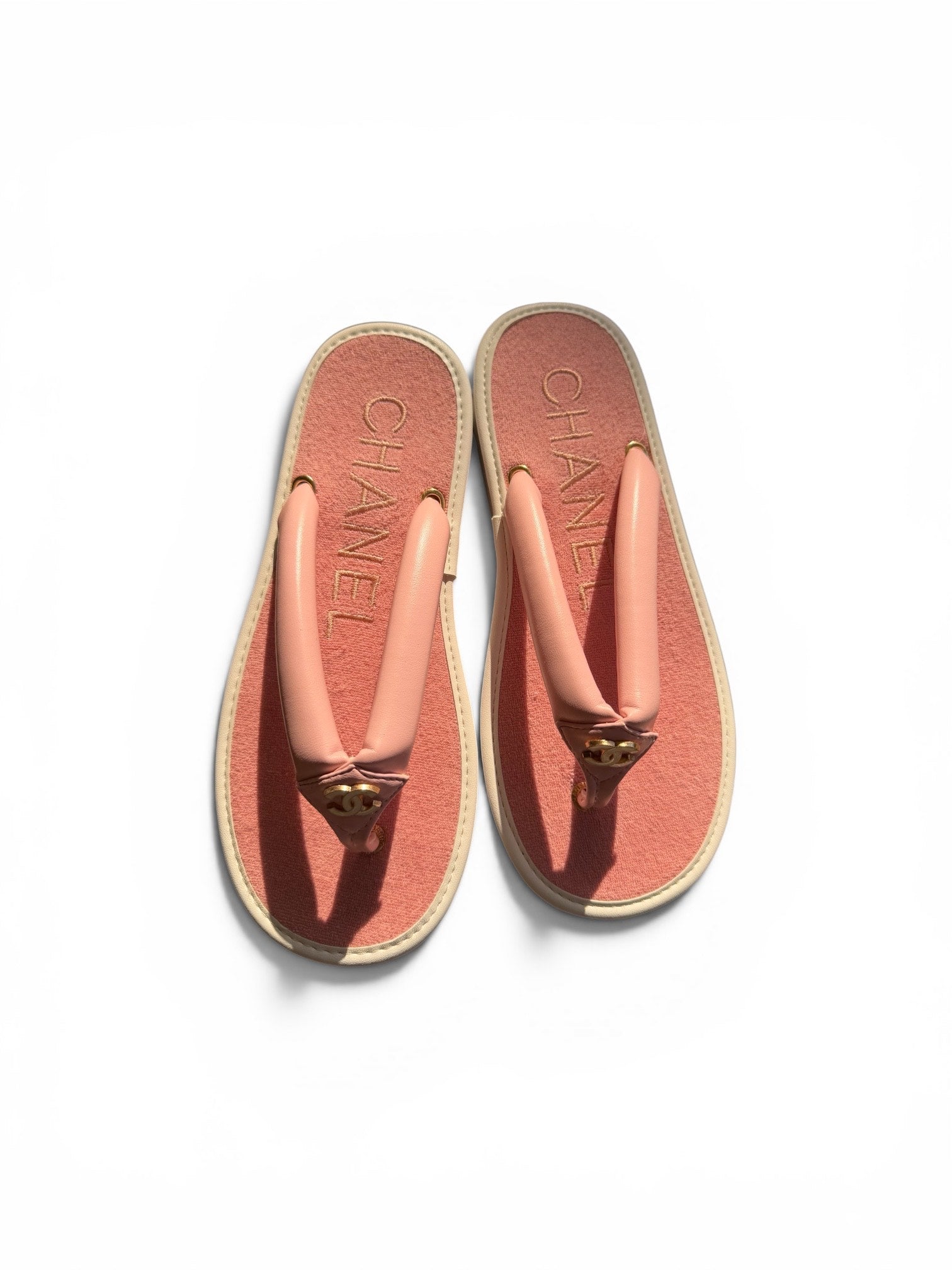 Chanel CC thong sandals